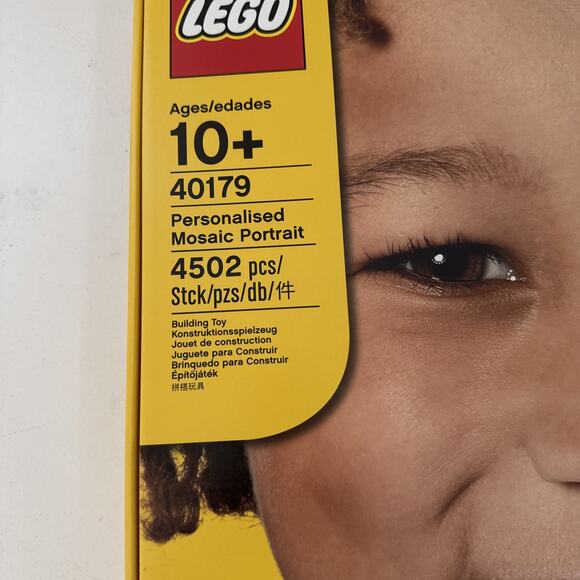 LEGO Personalized Mosaic Portrait 40179 Open UNUSED RETIRED Building Set 4,502pc - Picture 2 of 11